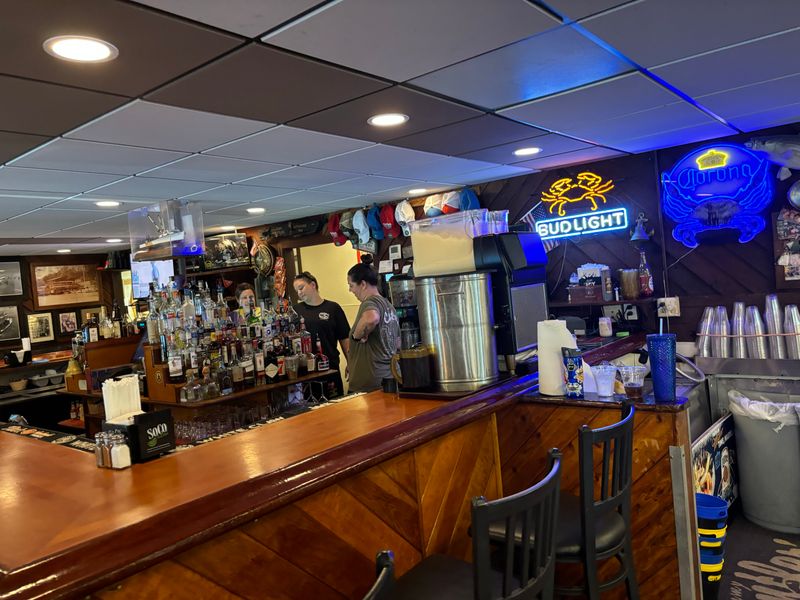 Cantler's Riverside Inn – Annapolis