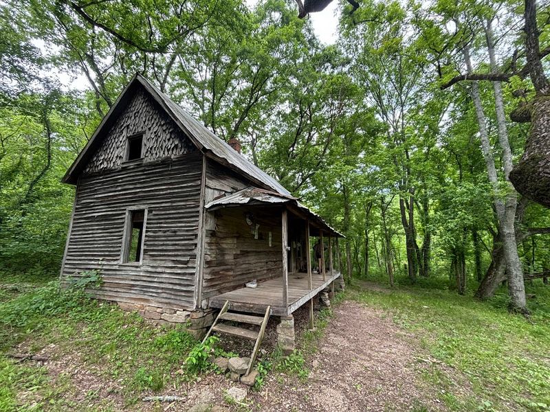 What Granny Henderson's Cabin Teaches You About Simplicity