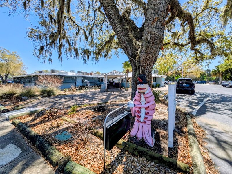 Friendly, Attentive Service That Makes You Feel Like A Regular