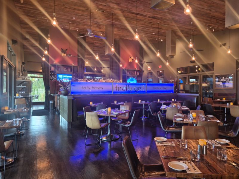 The Pond View and Rustic-Chic Atmosphere The Pond View and Rustic-Chic Atmosphere