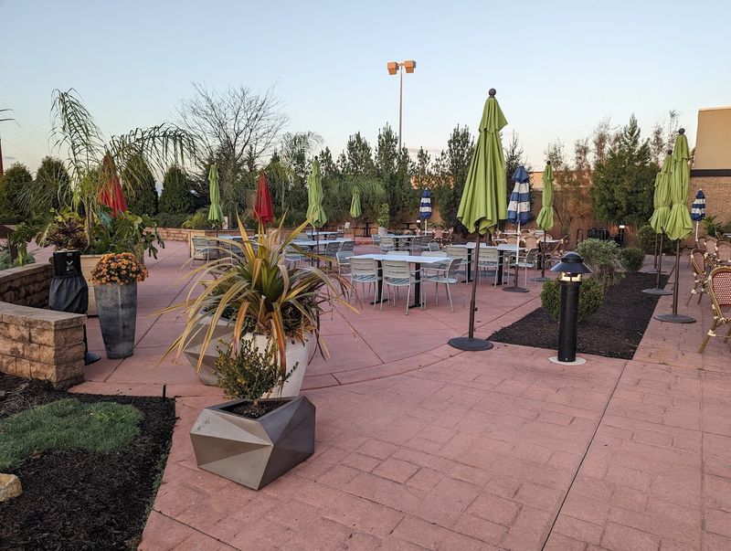 Outdoor Seating Adds A Whole New Dimension