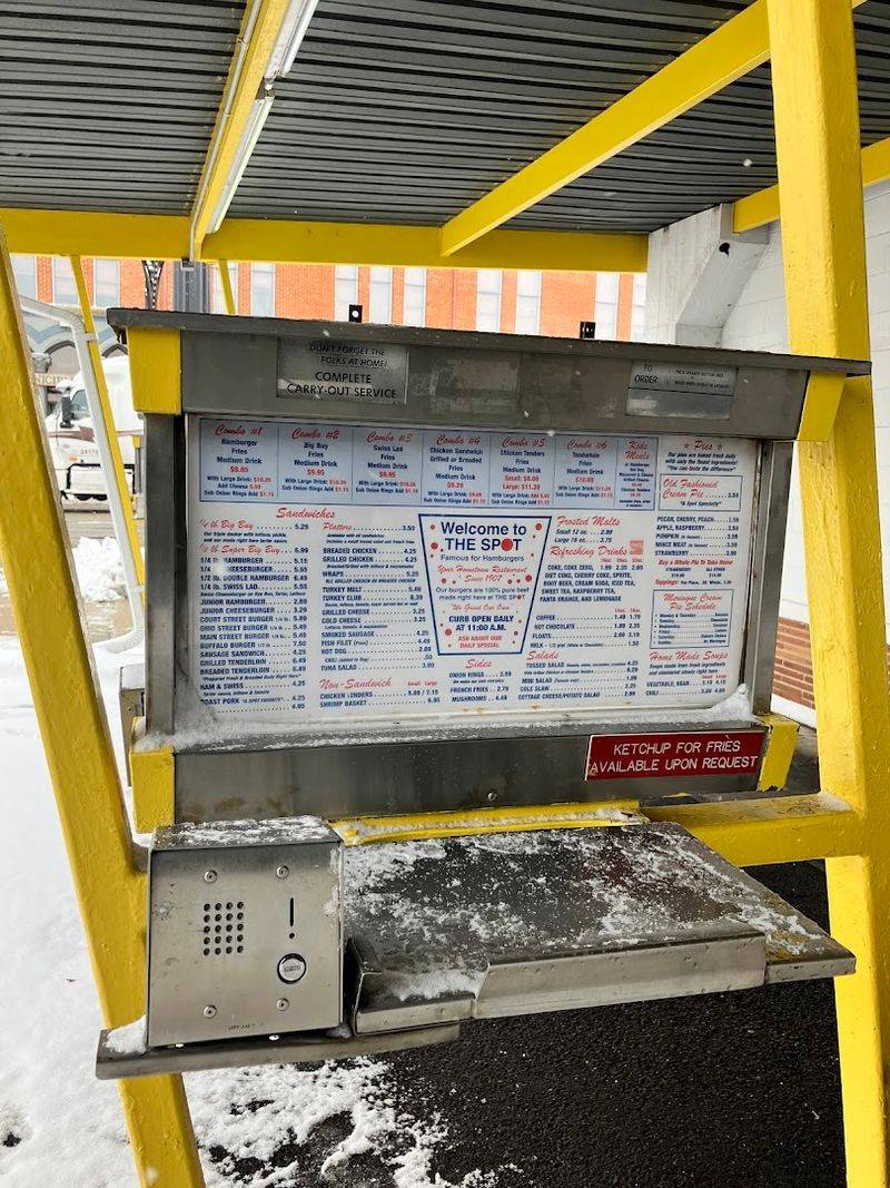 Curb Service and Carryout: A Throwback Convenience