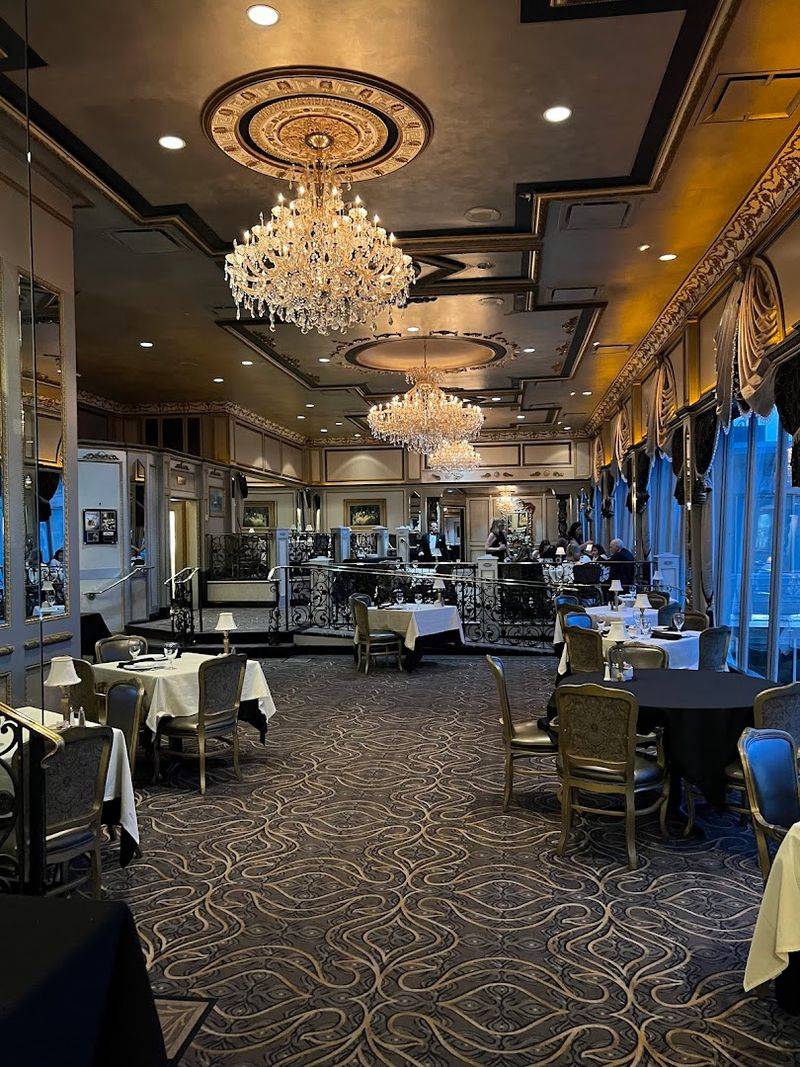 Window Tables At Sunset Paired With Dessert: A Combination Worth Planning Around