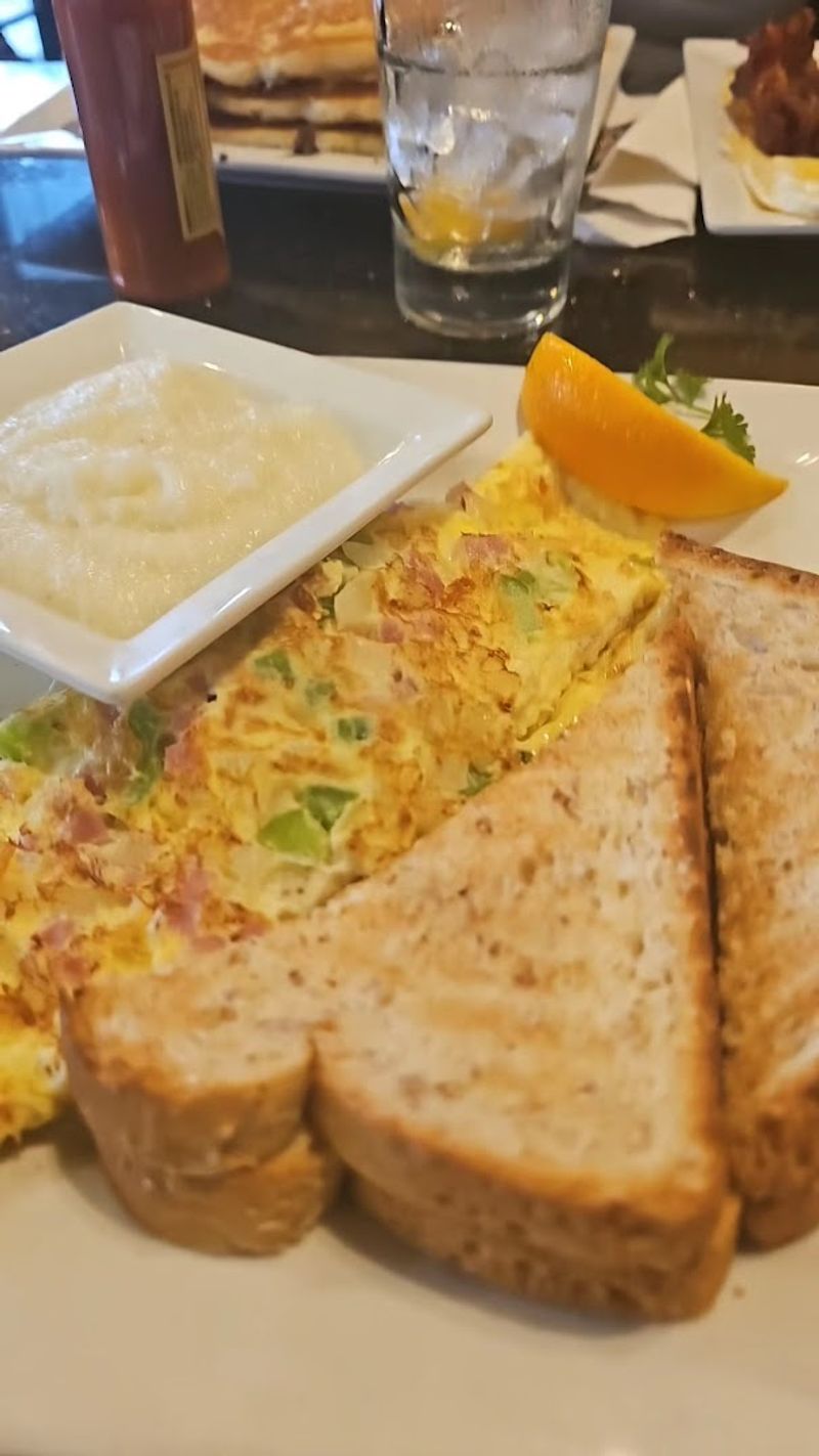 The Hours Reward Early Risers And Late Breakfast Fans Equally