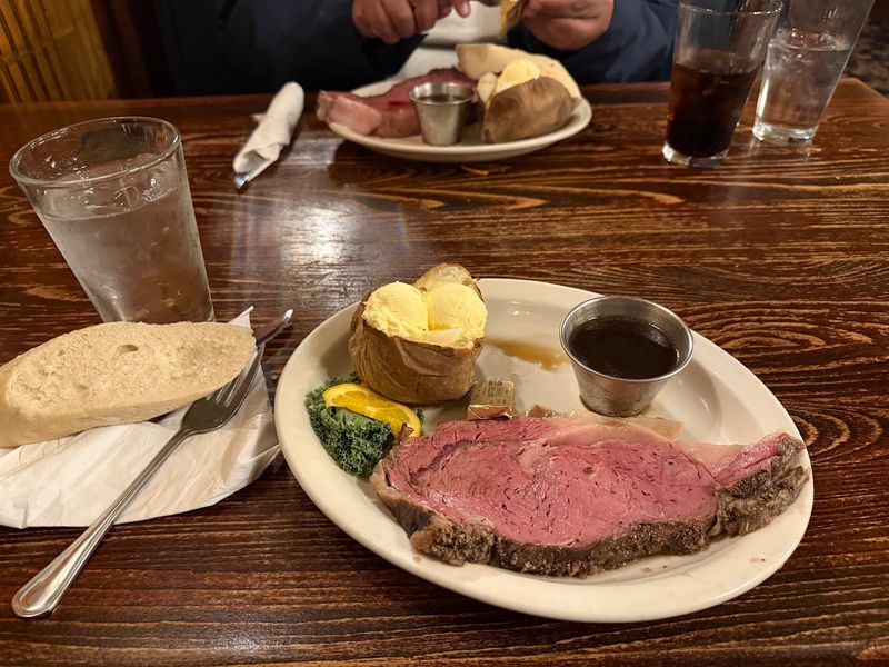 A Menu That Refuses To Overcomplicate Things