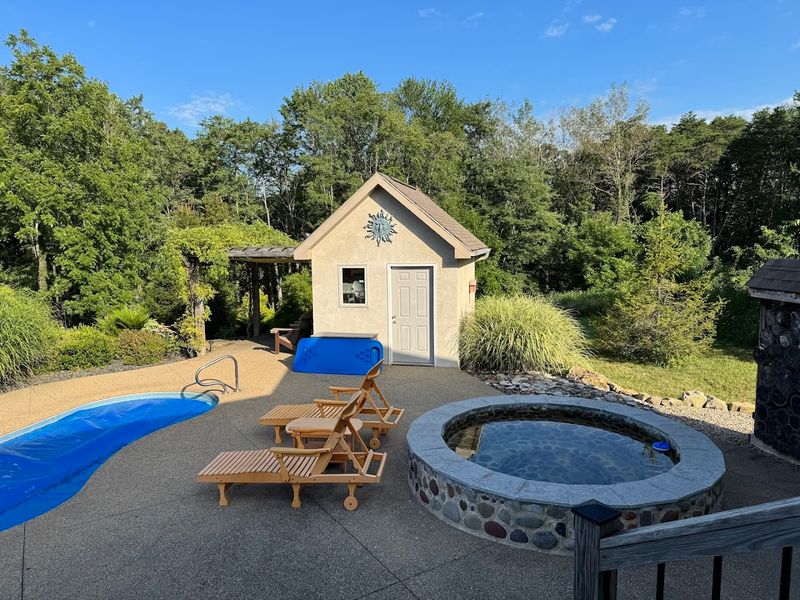 The Private Pool Setup That Changes Everything