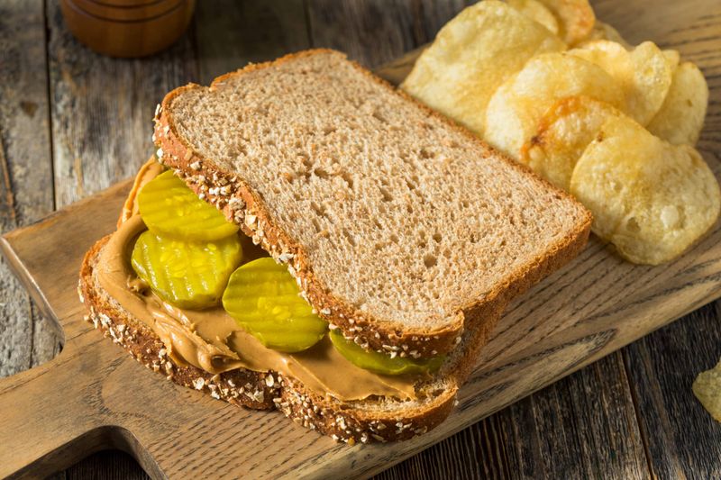 The Lettuce Sandwich