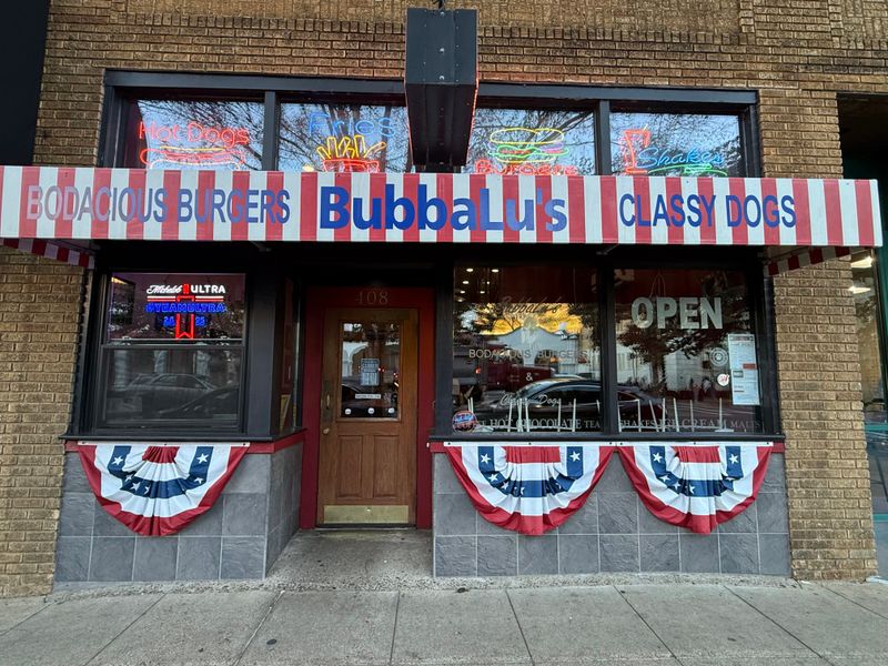 BubbaLu's Bodacious Burgers & Classy Dogs — Hot Springs, AR