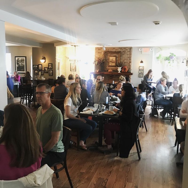 The Weekend Wait That Regulars Say Is Completely Worth It