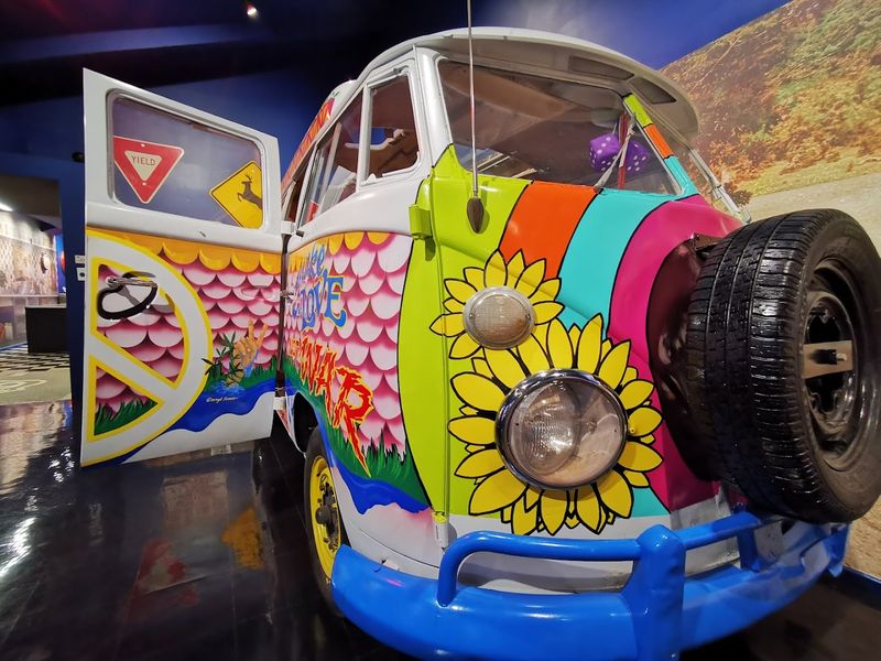 Music That Makes Every Room Come Alive