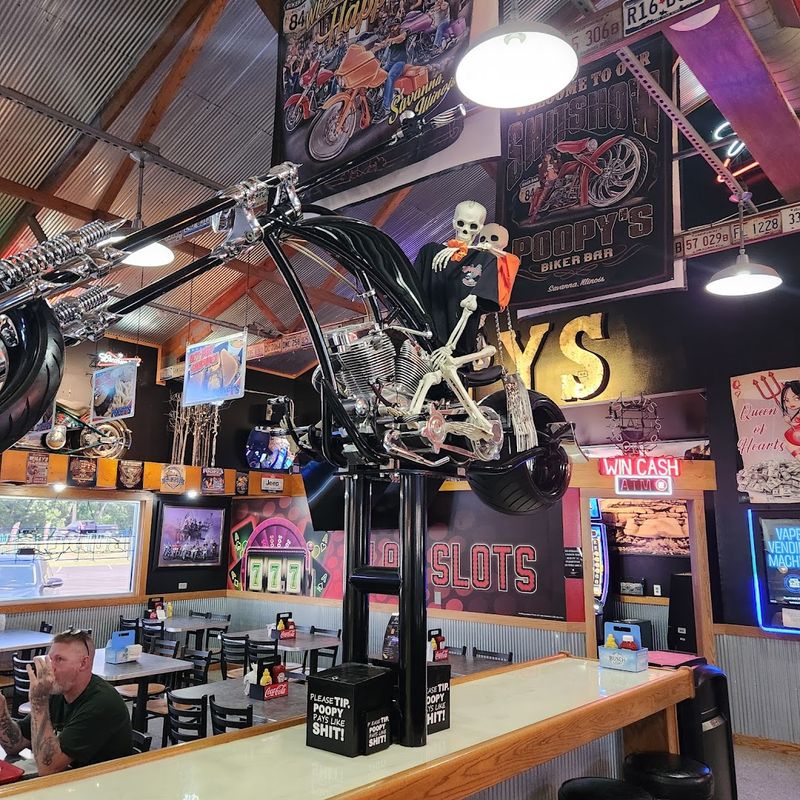 Poopy's Pub & Grub - Savanna