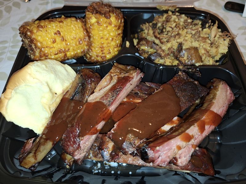 Jimmy Bear's BBQ – St. Cloud
