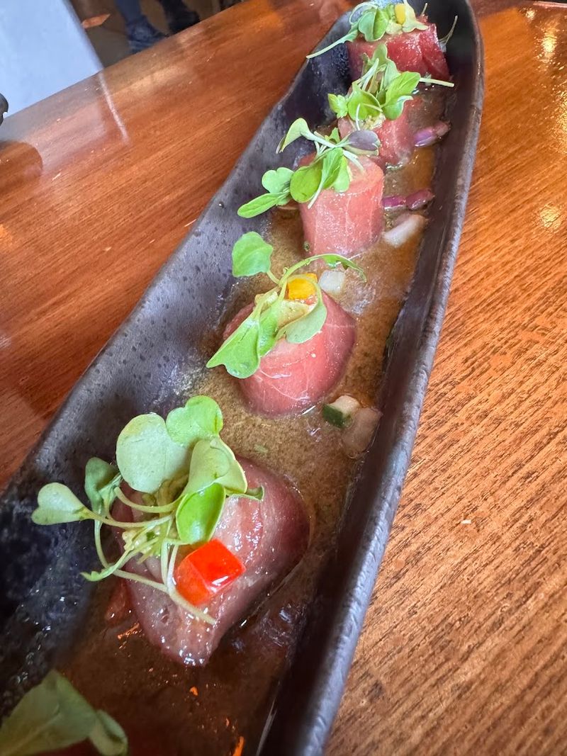 Lunch Service Is the Underrated Entry Point Most People Miss