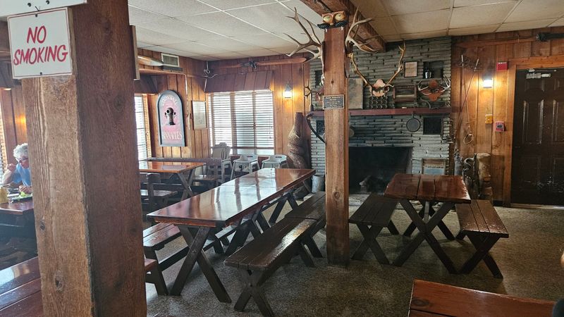 The Restaurant Closes Two Days Every Week Without Apology