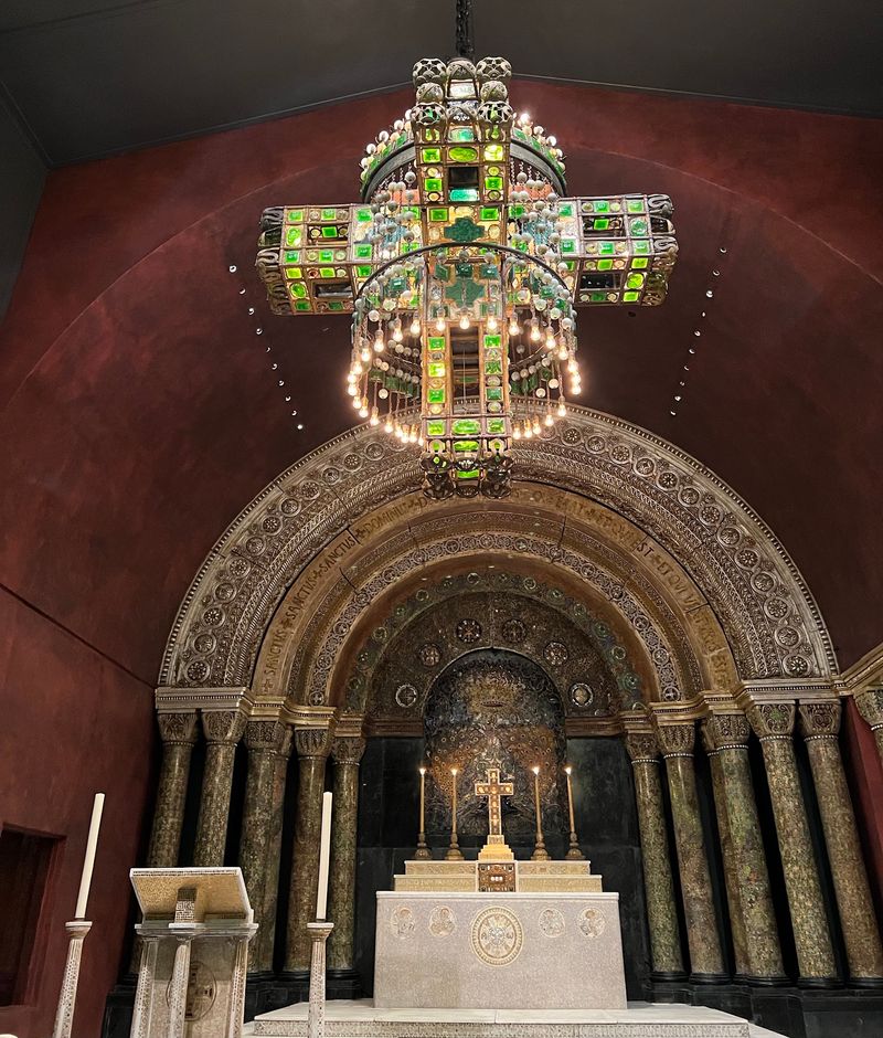 The Restored Tiffany Chapel Steals The Show The Restored Tiffany Chapel Steals The Show
