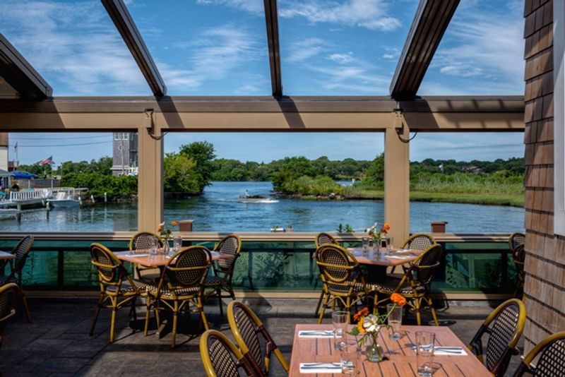 Why Everyone Tells You To Come Early