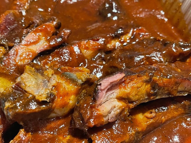 The Rib Plates That Keep People Coming Back