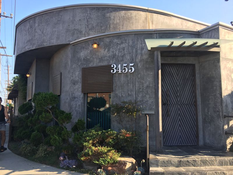 How To Leave With A Story, Not Just A Bill