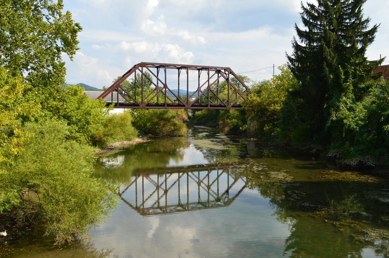 A Quiet Destination With Loud Beauty