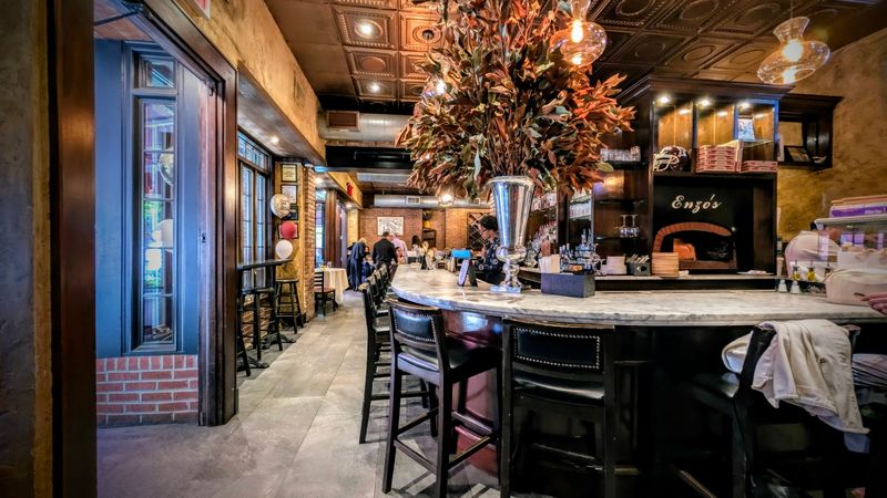 Why Small Restaurants Always Win On Flavor