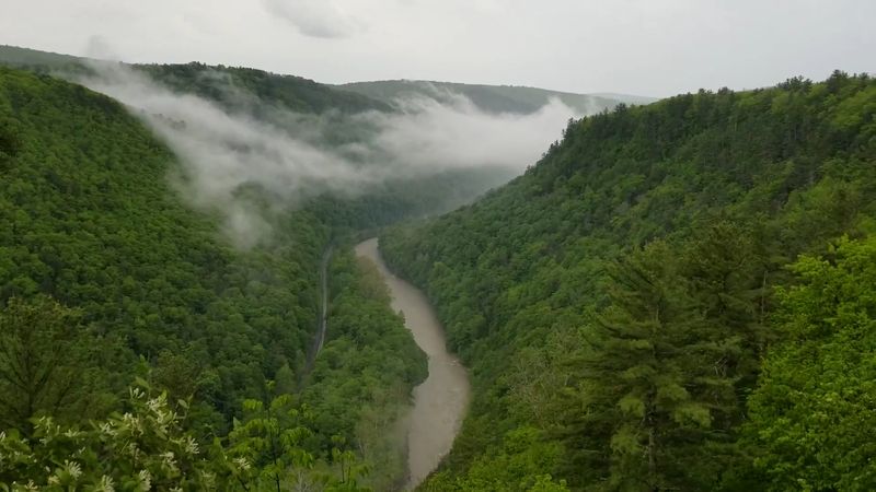 The Rim Trail Connects To Longer Routes For More Adventurous Hikers