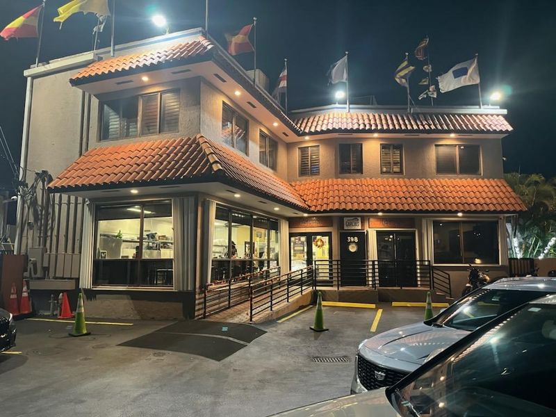 Garcia's Seafood Grille & Fish Market