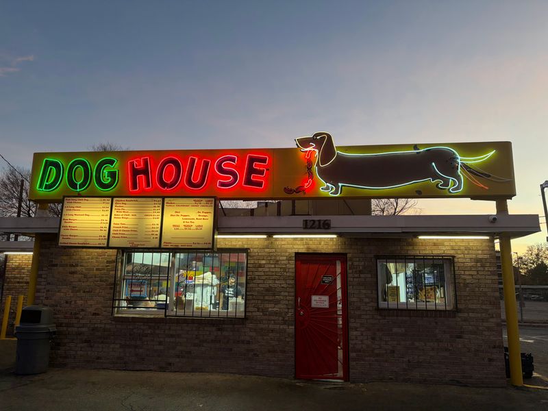 Dog House Drive‑In, Hope Mills Dog House Drive‑In, Hope Mills