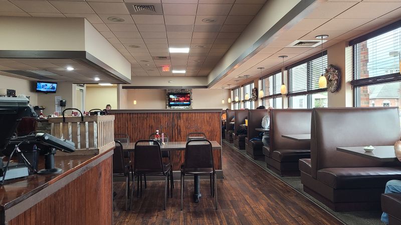 Harvest Moon Restaurant & Convenience