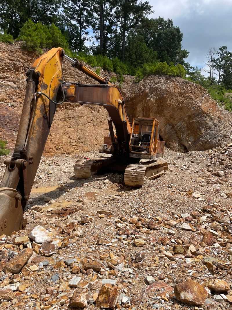 The Rocky Dig Area That Keeps You Searching