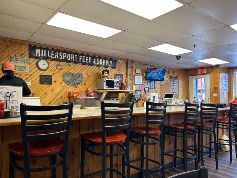 Hometown Hot Dogs – Millersport (Buckeye Lake)