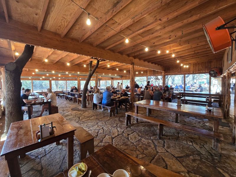 The Rustic Atmosphere That Feels Like A Backyard Party For 500 People