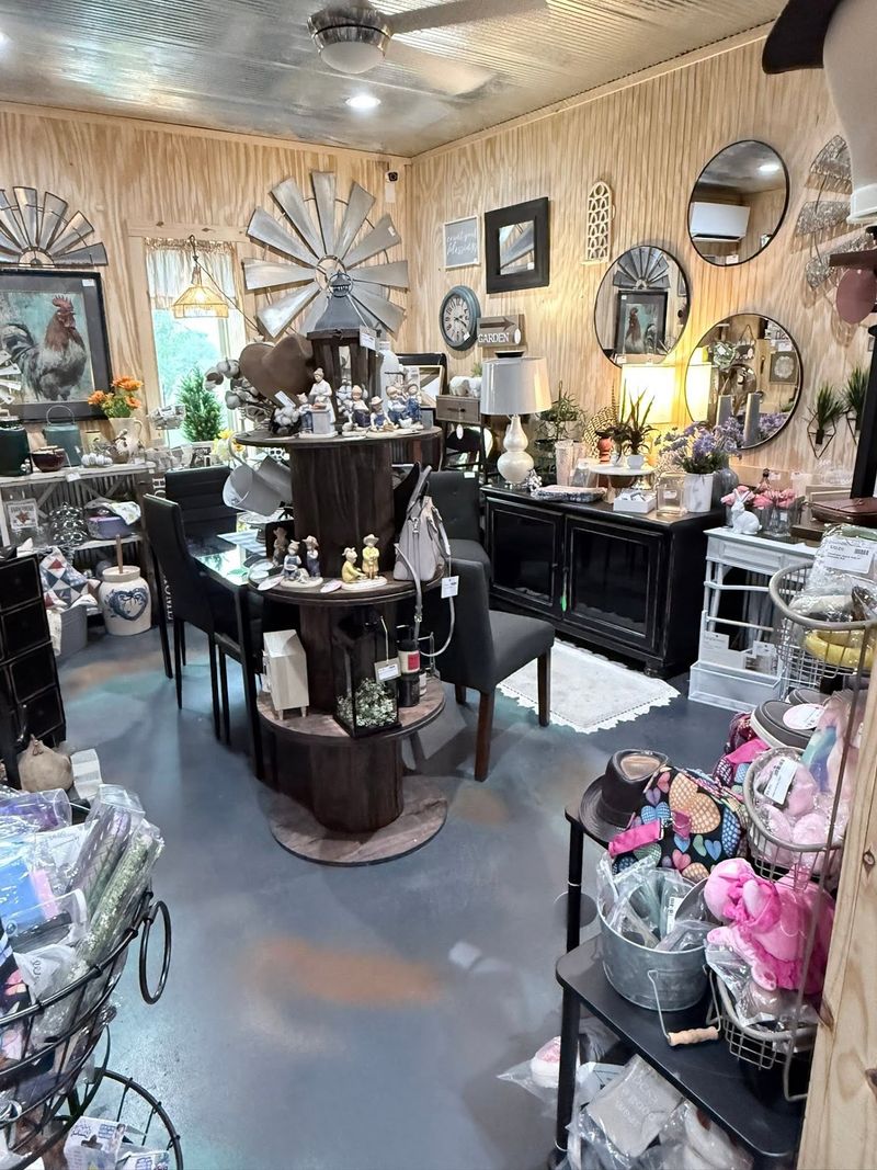 The Rusty Nail Vintage Market, Greenbrier The Rusty Nail Vintage Market, Greenbrier