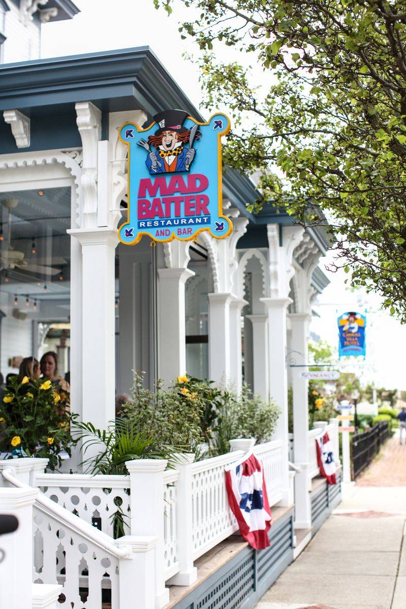 The Mad Batter At Carroll Villa Hotel