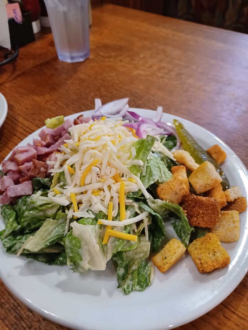 The Salad Bar That Plays A Strong Supporting Role