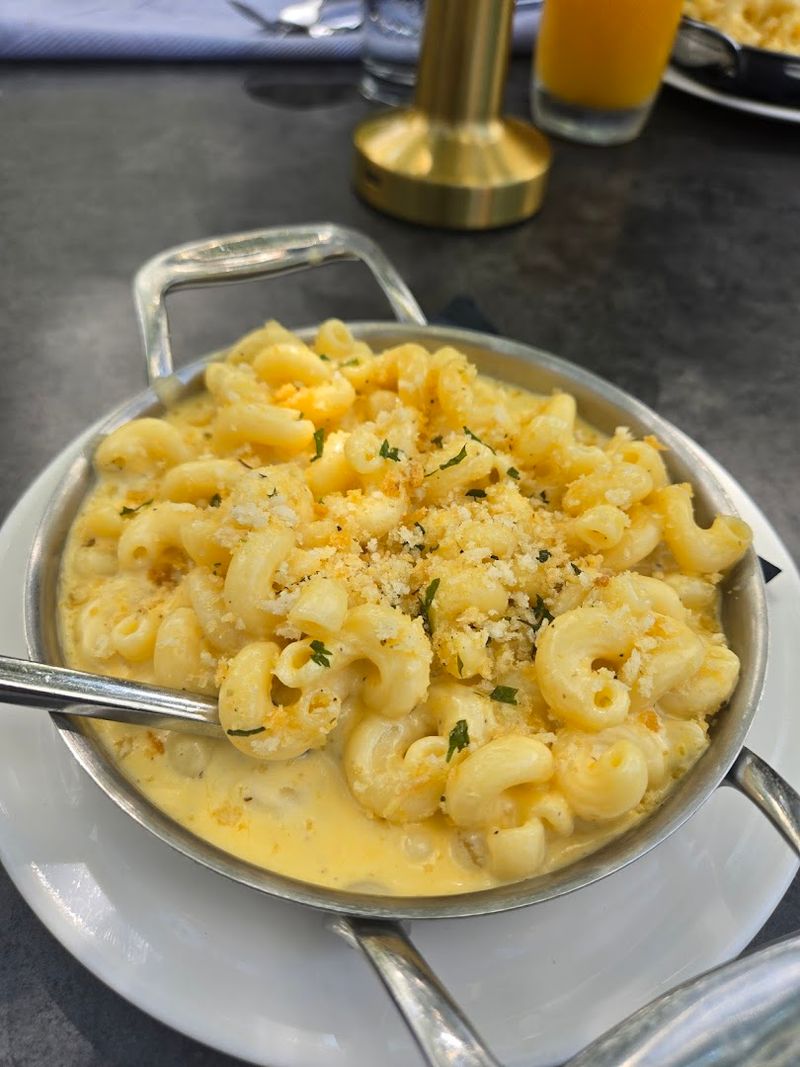 Mac and Cheese That Travels Well