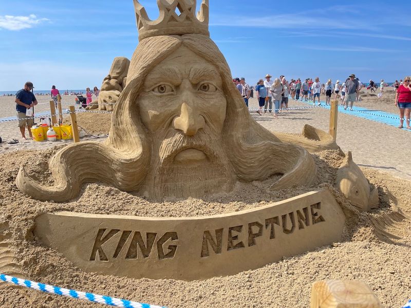 The Sand Sculptures That Change Everything The Sand Sculptures That Change Everything