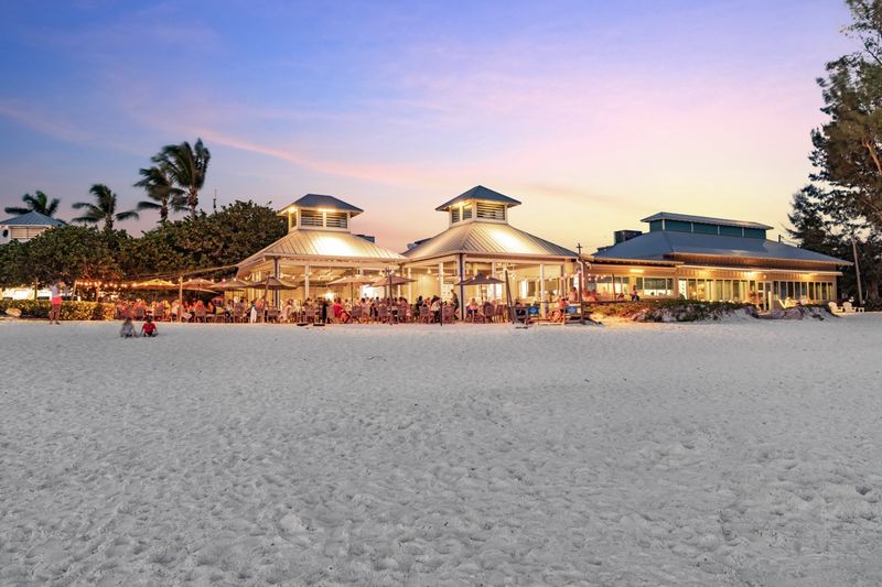 The Sandbar Restaurant, Anna Maria
