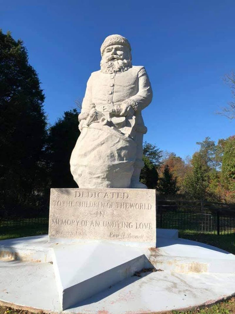 The Santa Claus Museum And Village