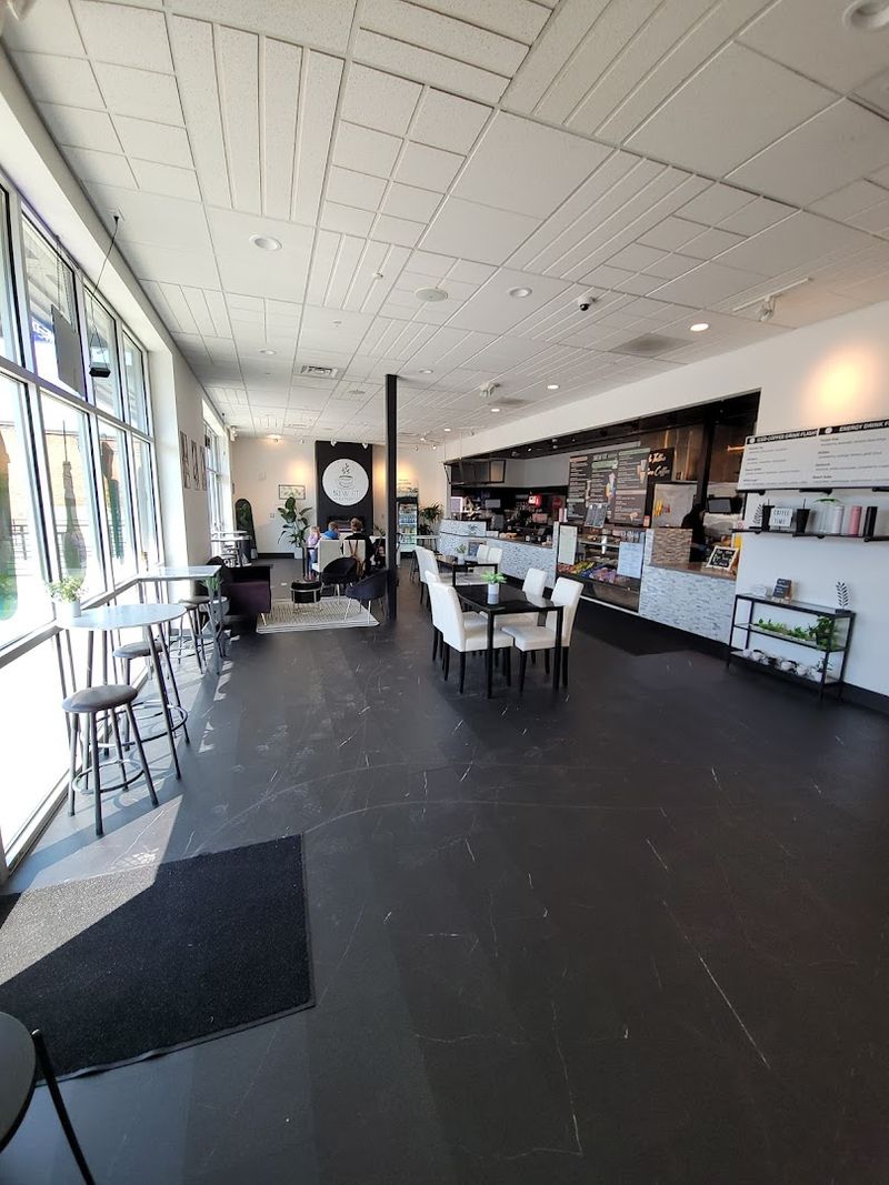 Liv And Letty's Timeless Tastes