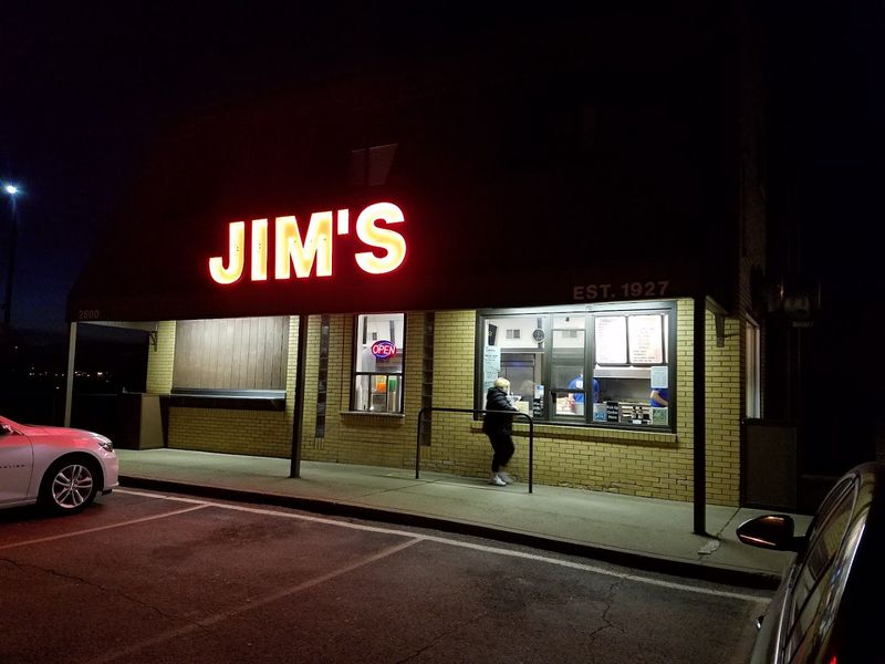 A Drive-In Experience That Feels Genuinely Old-School