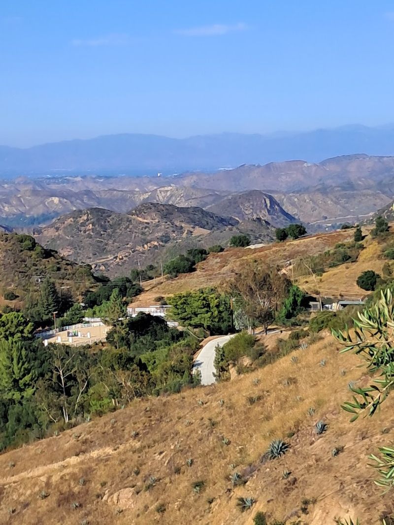 The Scenic Drive That Makes Arriving Feel Like Winning
