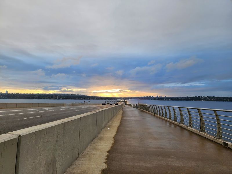 The Scenic Pedestrian And Bicycle Path