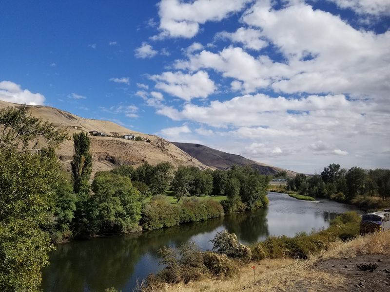 The Scenic Run Out To Selah