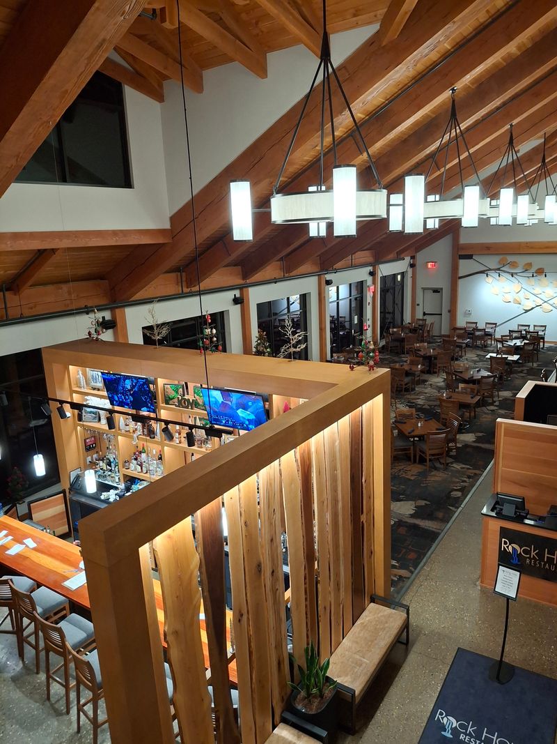 Rock House Restaurant – Hocking Hills State Park Lodge