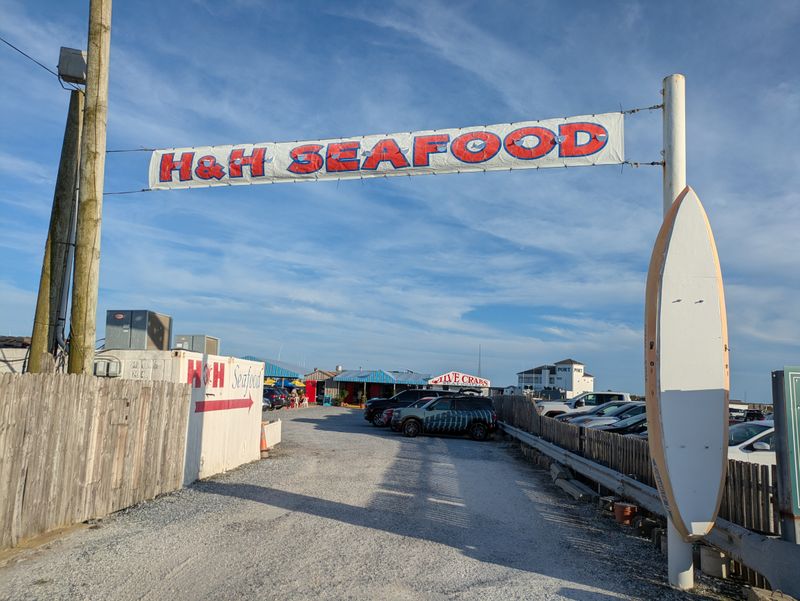 The Crowd, The Unwritten Rules, And The Quiet Respect