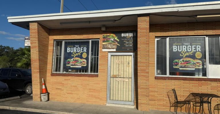 The Secret Tampa, Florida Restaurant That’s Always Worth Waiting For