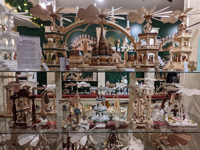 The Selection Goes Beyond Christmas The Selection Goes Beyond Christmas