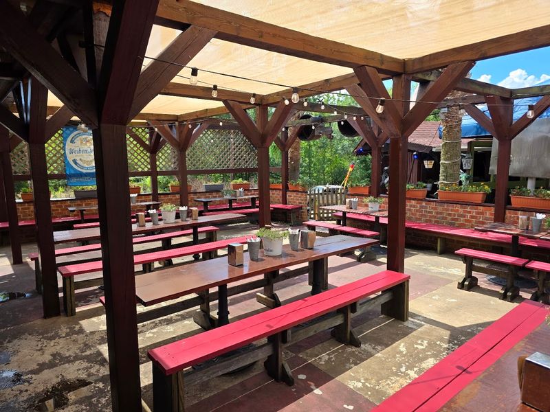 An Outdoor Garden That Brings Bavaria To South Carolina