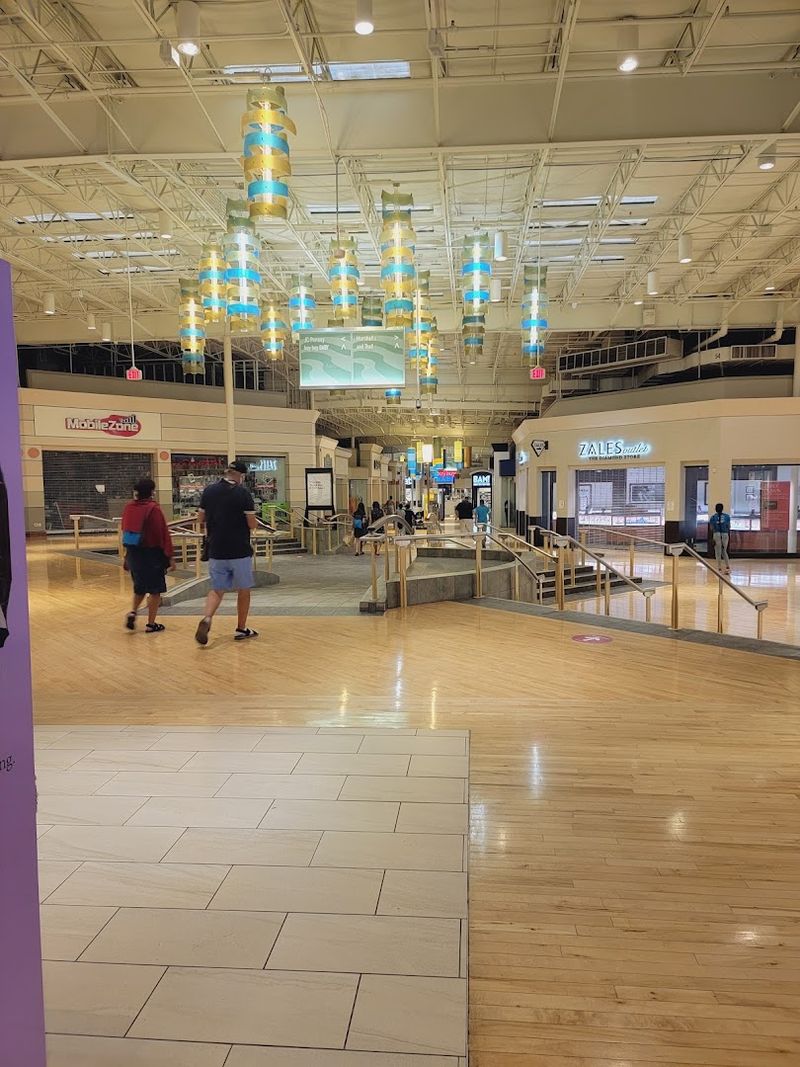 The Sheer Scale And Shopping Variety That Will Make Your Head Spin The Sheer Scale And Shopping Variety That Will Make Your Head Spin