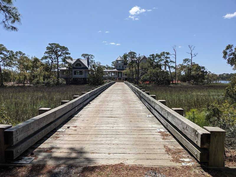 How Irish Immigrants Built It By Hand